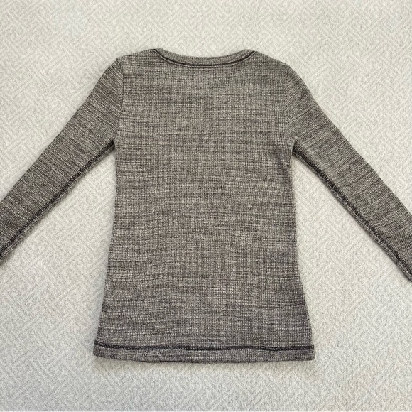 Madewell Side Button Thermal Waffle Tee Shirt - Picture 4 of 5